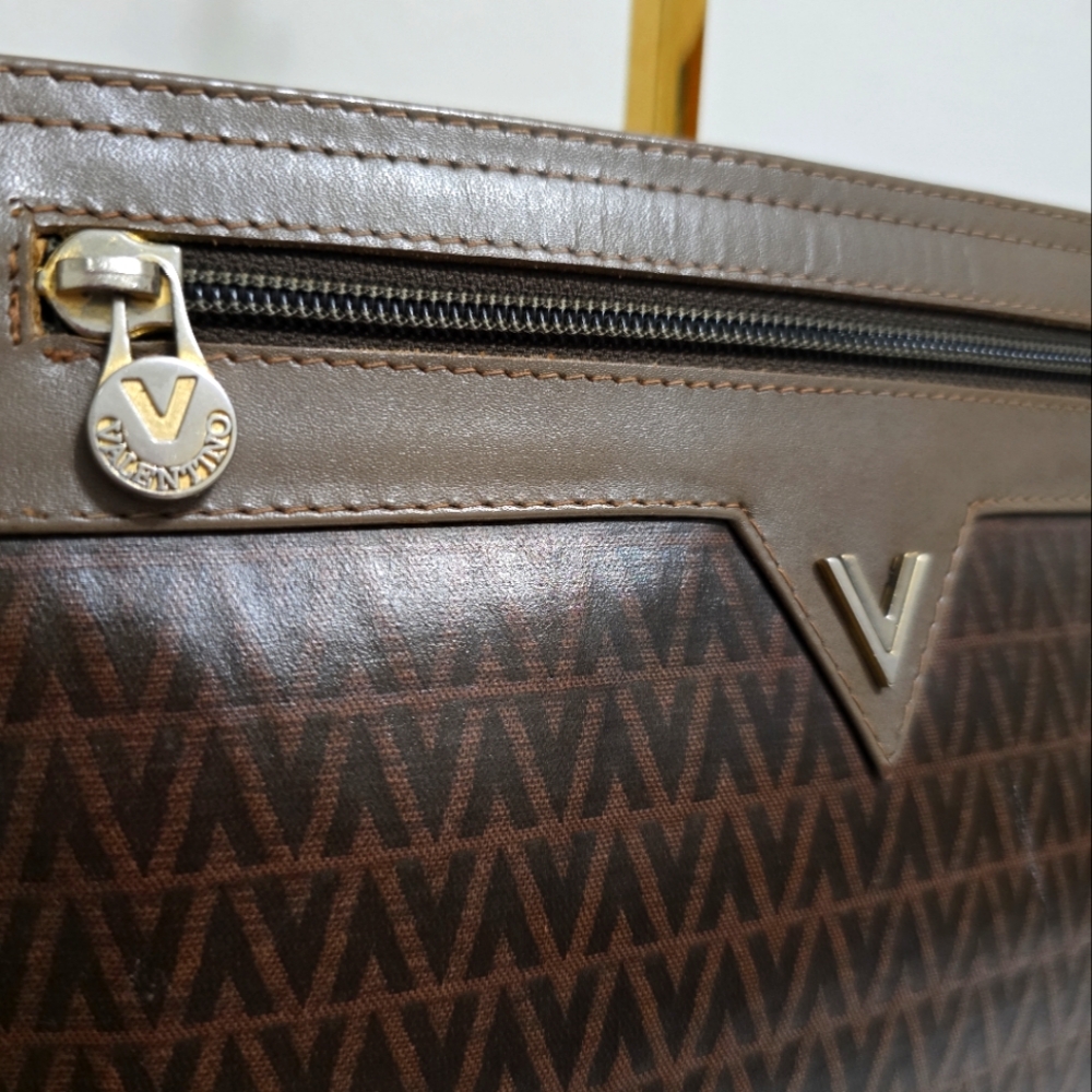 Mario Valentino Vintage Brown Clutch - Picture 4 of 7